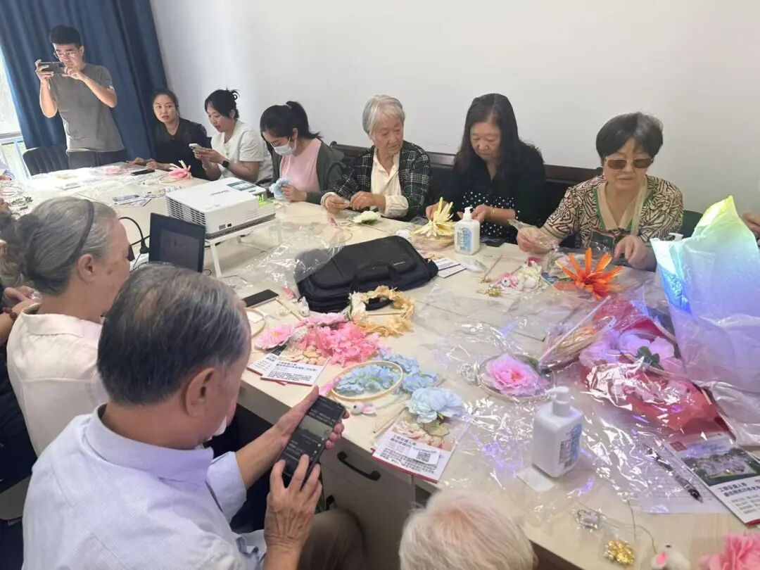 1760077701112832.jpg 微信图片_2025-10-10_142519_272.jpg