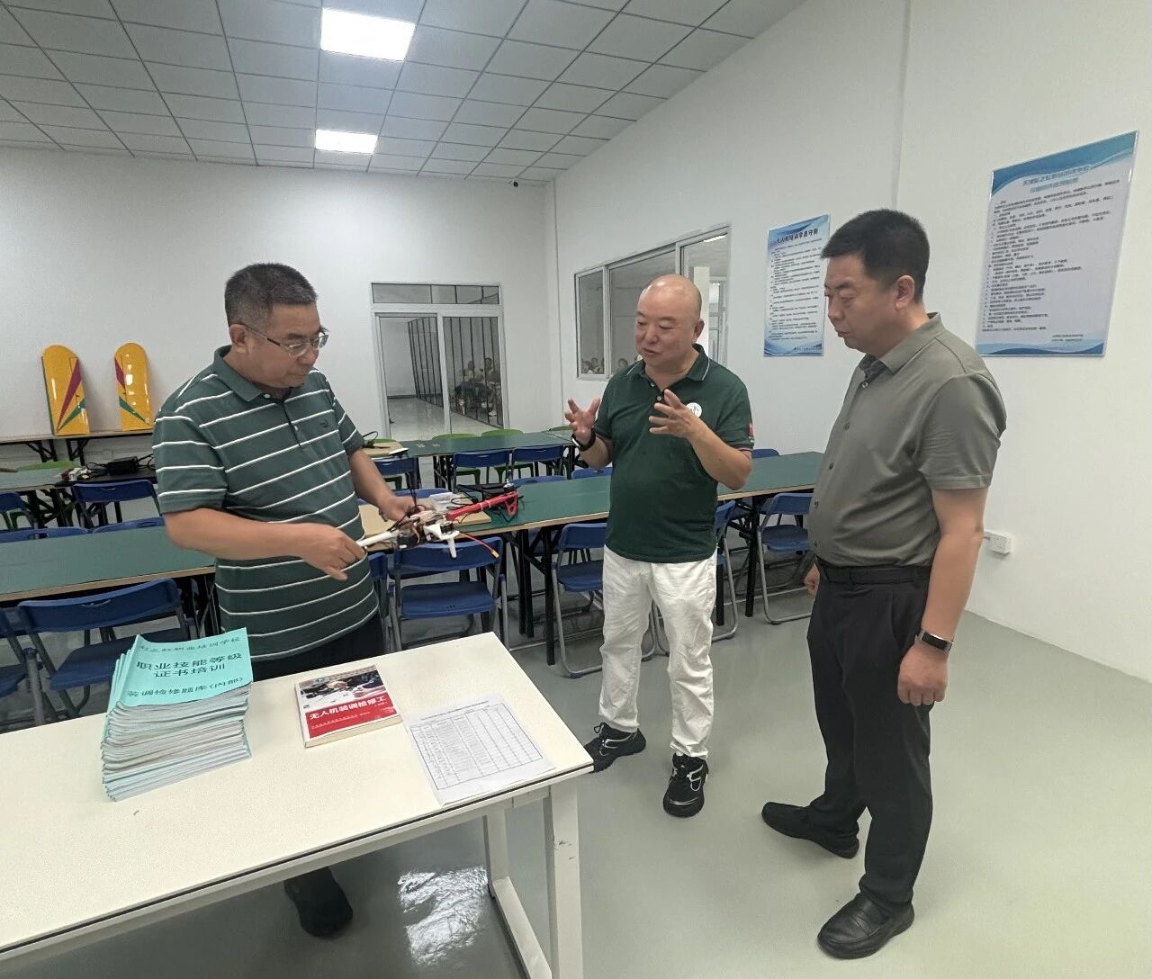 1784686188404672.jpg 微信图片_2026-07-22_100922_780.jpg