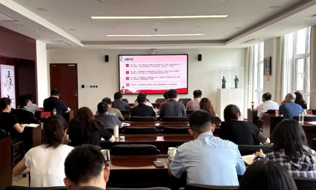 �������뿪չ��ѧ�涨��ǿ���硢�������������ר��ѧϰ