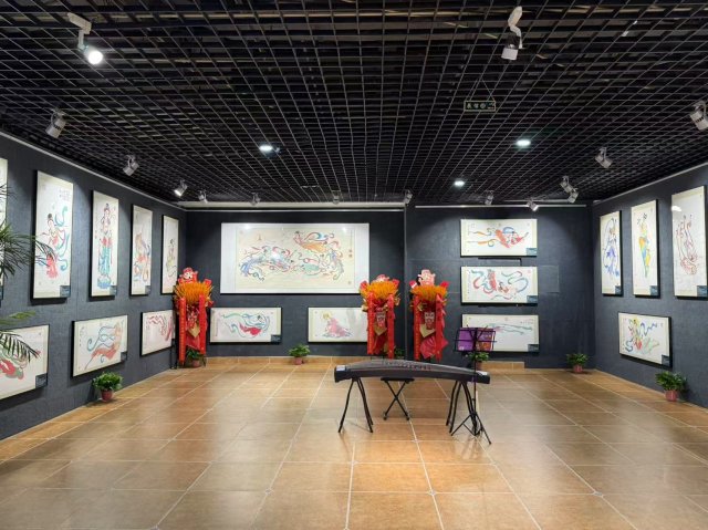 �����ޣ������������ݶ���1000���ػ�Ʊ���а�������������