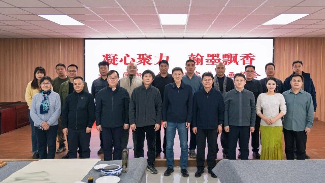 ���ľ��� ��īƮ�㡪����������չ��ʱ������ʵ���黭�ʻ�