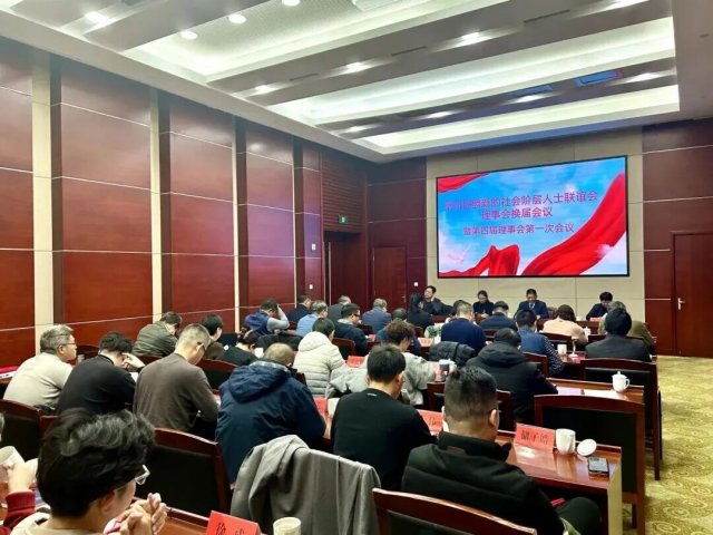 �������� �ǻ�ͬ�С����������������ỻ��Բ����ɣ�