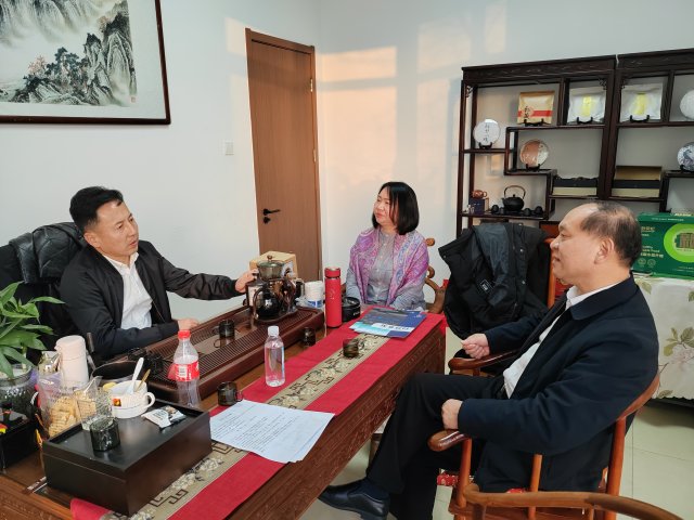 ���¸մ����߷õ��� �۽�������������������ҵƷ�Ƴɳ�