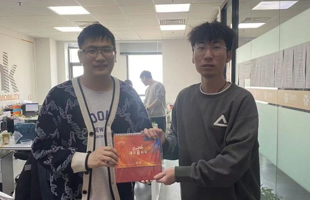 �͸������������