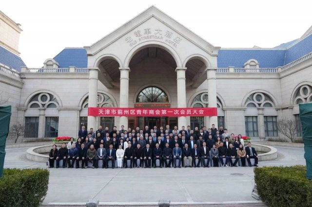 ��������ʵ��������Զ��֪�������߽����ݻ����