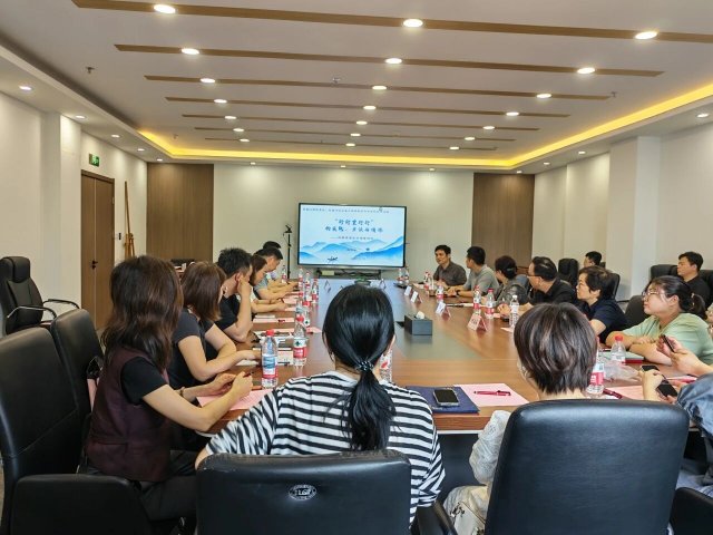 ���㶯̬ | ���˺�����ί�ᡢ���˺ӱ���ҵ��ѧ����ίԱ�����Ͽ�չ ������Ϊ����ʵ��Ϊ�����������ͬѧϰ